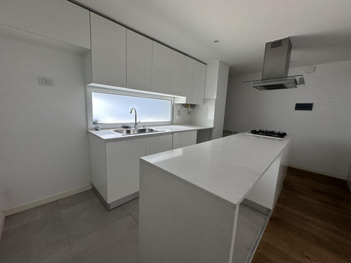 Depto 2 Dormitorios En Venta - Balcon Terraza- Vista Al Parque - Cochera
