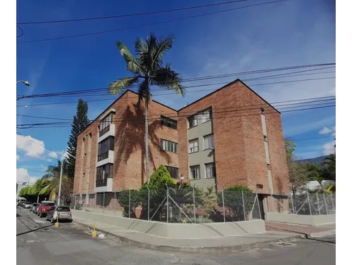 Vendo Comodo Apartamento En Campo Amor, Guayabal, Edificio