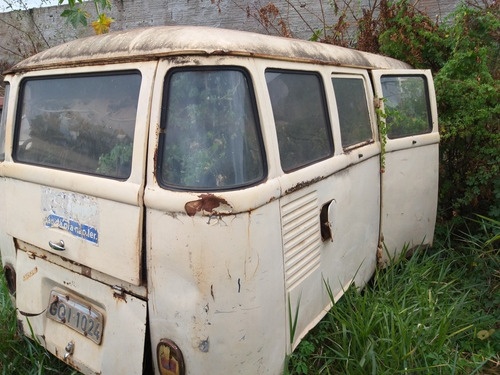Volkswagen Kombi Corujinha Samb