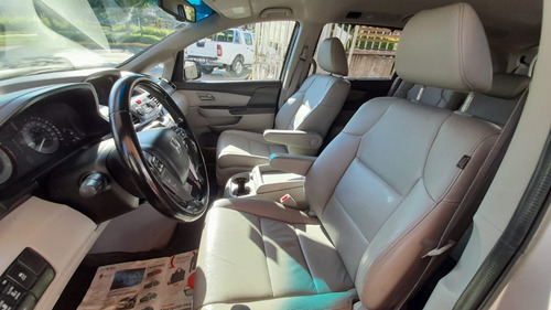 Imagen 10 de 15 de Honda Odyssey Exl 2011