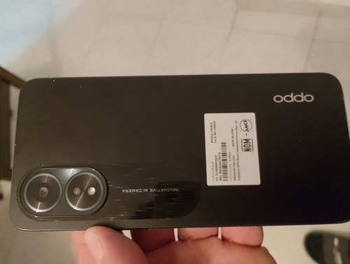 Oppo A38 4gb 128gb Negro Con Detalle Negro (Usado)