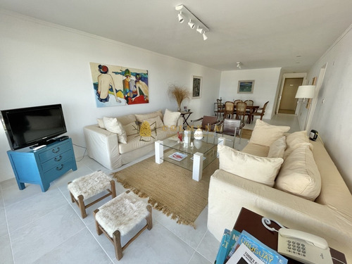 Forest Tower Gran Oportunidad !!- Ref: 2900
