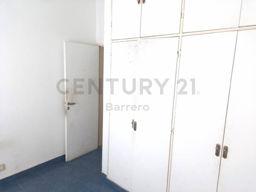 Imagen 8 de 22 de Venta En Bloque 2 Ph Con Patio, Terraza Y Cochera En San Andres