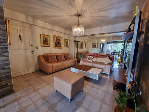 Lindo Y Comodo Apartamento En Venta En San Antonio De Los Altos Urbanizacion El Picacho Miranda
