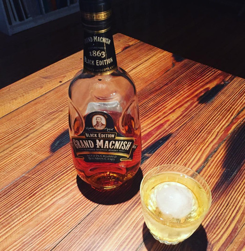 Whisky Grand Macnish Black Edition Blended Scotch 1 Litro