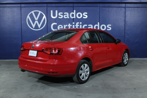 Volkswagen Jetta 2.0 L4 At