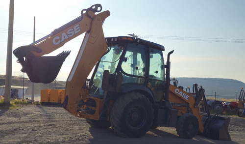 Retroexcavadora Case 580 Super N 4x4 Extension 2017