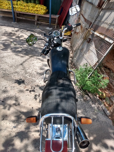 Imagem 2 de 5 de Suzuki Intruder