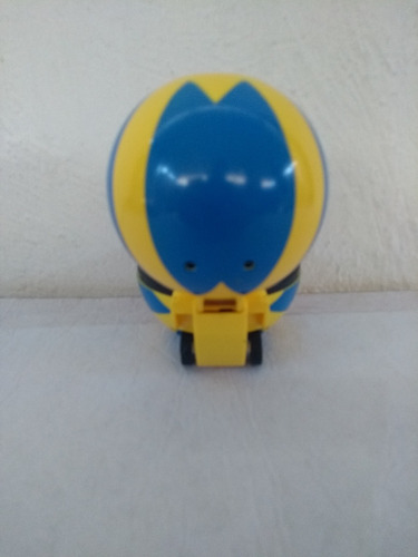 Carro Pokebola De Traccion Pokemon Tomy (Usado)