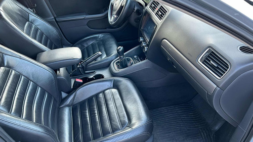 Volkswagen Vento 2.0 Sportline Tsi 200cv