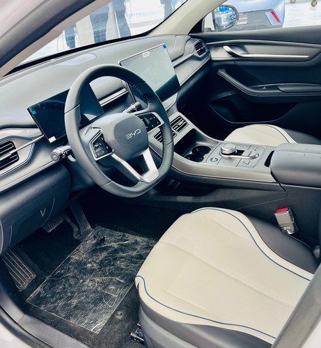 Byd King Dm-i