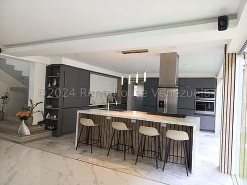 Casa En Venta Santa Paula Remodelada Amoblada Ys1 25-4489