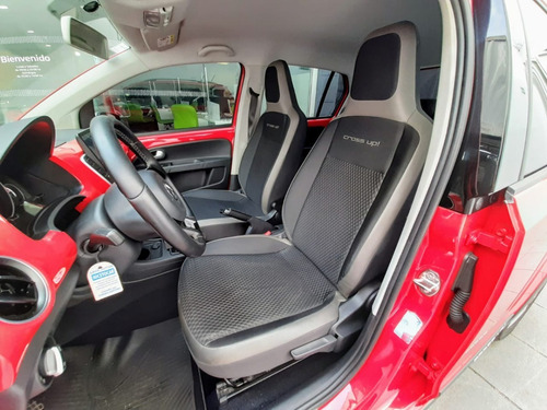 Volkswagen Up Cross 2016 Impecable (mac)