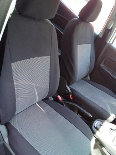 Imagen 1 de 6 de Cubreasientos De Ford Figo