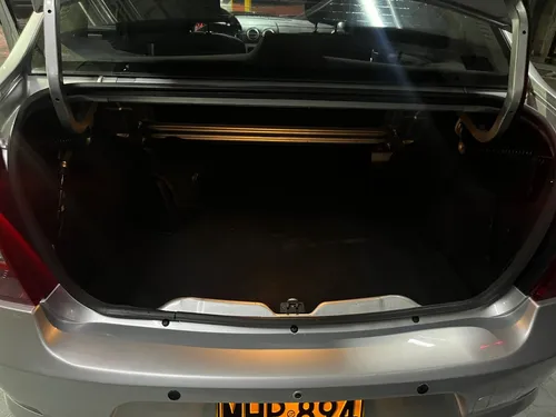 Renault Logan 1.6 Dynamique Fii