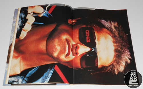 Action Movie Heroes Featuring Arnold Schwarzenegger - Inglés (Usado)
