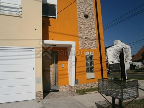 Imagen 1 de 8 de Departamento En Venta En Ramos Mejia