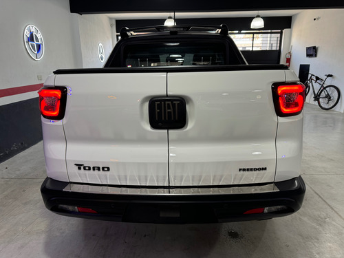 Fiat Toro 1.8 170 E-Torq Evo Freedom S-Design
