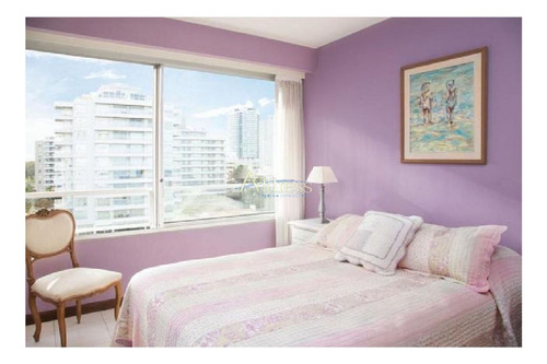 Imagen 10 de 12 de Apartamento En Alquiler Y Alquiler, Brava, Punta Del Este, 3 Dormitorios.