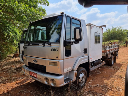 Imagem 3 de 15 de Ford Cargo 816 Ano 2013 Cabine Suplementar