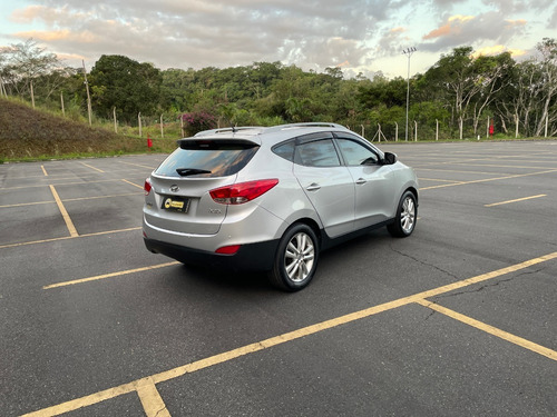 Imagem 5 de 13 de Hyundai Ix35 2.0 4x2 Aut. - 2011