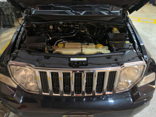 Imagen 5 de 8 de Jeep Cherokee Kk 4x2