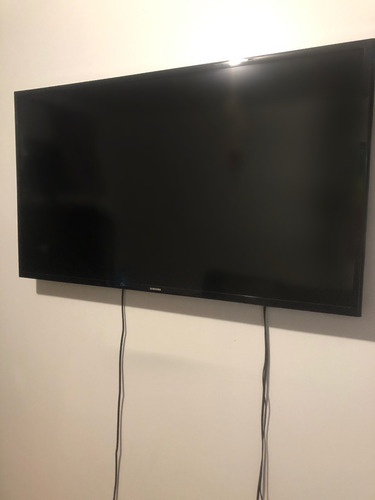Tv Samsung 40 Polegadas Un40j5200 Perfeito Estado Com Brinde