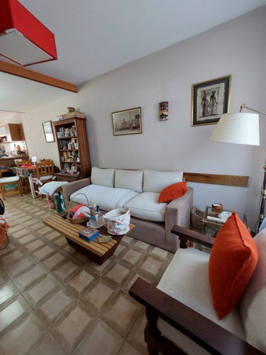 Imagen 3 de 14 de Casa En Venta Cond En Castelar Sur