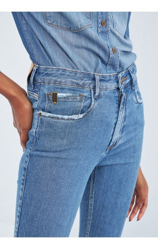 Imagem 2 de 3 de Calça Boot Cut Super High Jeans Lança Perfume 501cf004052