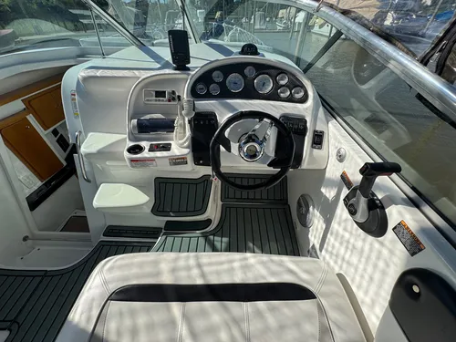 Quicksilver 2700 ( Motor Mercruiser 350 ) Impecable Estado!