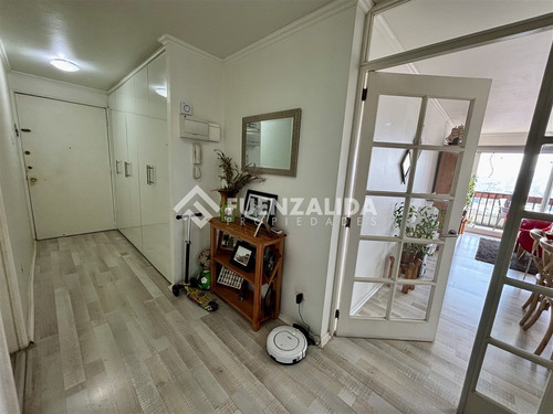 Departamento En Venta De 3 Dorm. En Providencia