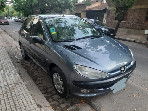 Imagen 8 de 23 de Peugeot 206