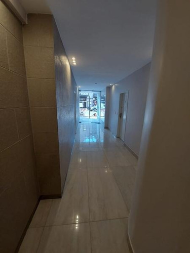Imagen 22 de 30 de Departamento - Flores