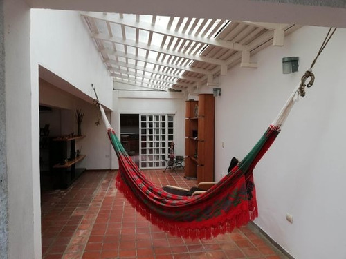 Imagen 7 de 30 de Venta Casa En Colinas De Los Chaguaramos