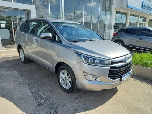 Toyota Innova 2018 Srv