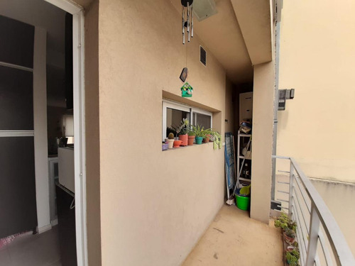Departamento/ph En Duplex 3 Ambientes, Cochera. Impecable! - Florida