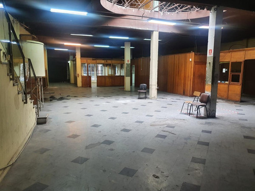 Imagen 5 de 19 de Colonia Esq Vazquez Y La Otra Es Barrios Amorin