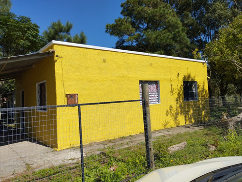 Venta Alquila Permuta Casa En Lago Merín.