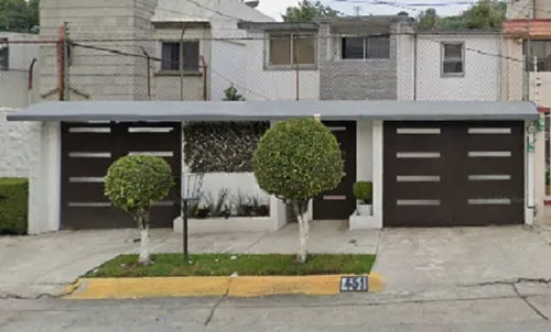 Hermosa Casa En Remate, Cayena, Valle Dorado, Tlalnepantla De Baz, Edo. De México. Vdl