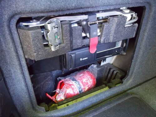 Imagen 22 de 25 de Audi A6 2.4 V6 Tiptronic 1999 Carbone