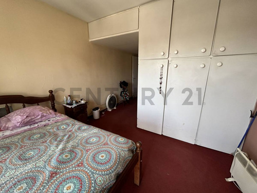 Venta Departamento 3 Ambientes A Refaccionar Con Dependencia, Cochera Y Baulera - San Cristóbal