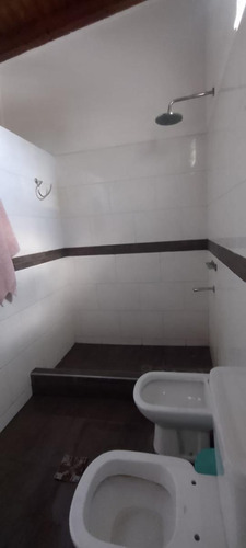 Casa En Venta En Guaymallén