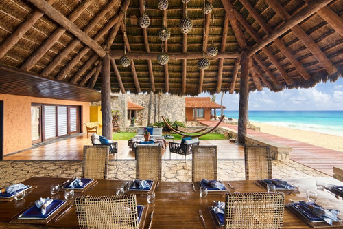 Imagen 3 de 14 de Beachfront House. - Casa De Playa