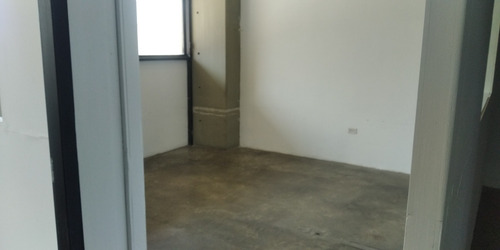 Imagen 12 de 14 de Local En Alquiler En La Yaguara Mls #22-23648 Vg