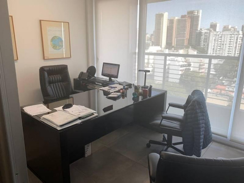Venta Of.104m2 C/ Enorme Cochera - Piso Alto - Libertador Y Juramento