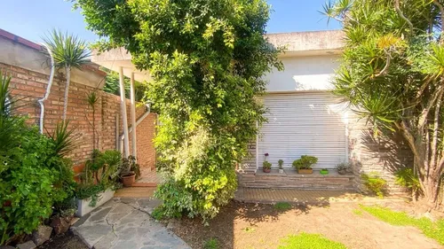 Casa En Venta Con Fondo. Financiacion Directa