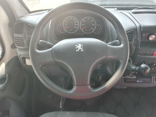 Imagem 13 de 15 de Peugeot Boxer Minibus 2015 16 Lugares T Baixo Completa
