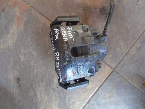 Vendo Caliper Delantero Derecho De Fiat Siena , Año 2006