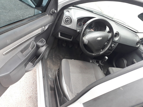 Imagem 11 de 12 de Chevrolet Celta 2014 1.0 Lt Flex Power 5p