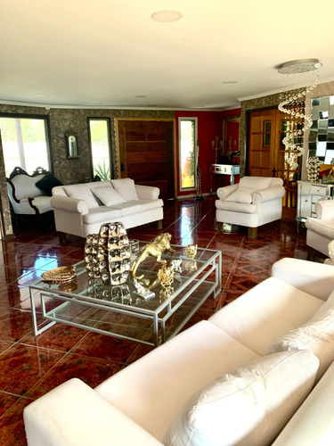 Vendo Parcela Familiar, Ideal Para Eventos En Colina